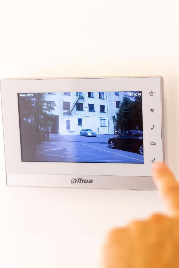 Cohost I Sunny Center Apt, Covered Parking, Balcony & Self Check-In Kaunas Extérieur photo