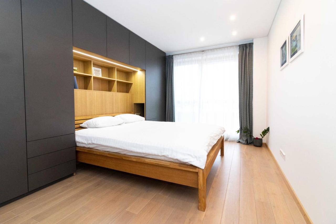 Cohost I Sunny Center Apt, Covered Parking, Balcony & Self Check-In Kaunas Extérieur photo
