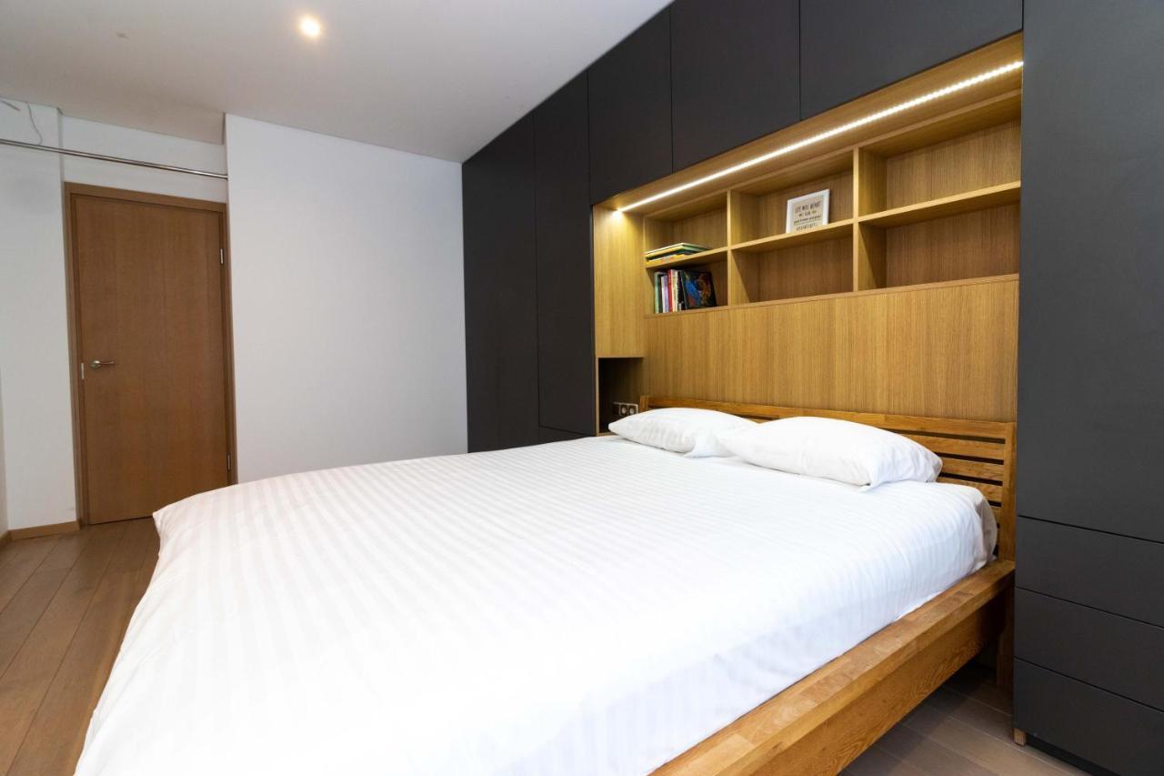 Cohost I Sunny Center Apt, Covered Parking, Balcony & Self Check-In Kaunas Extérieur photo